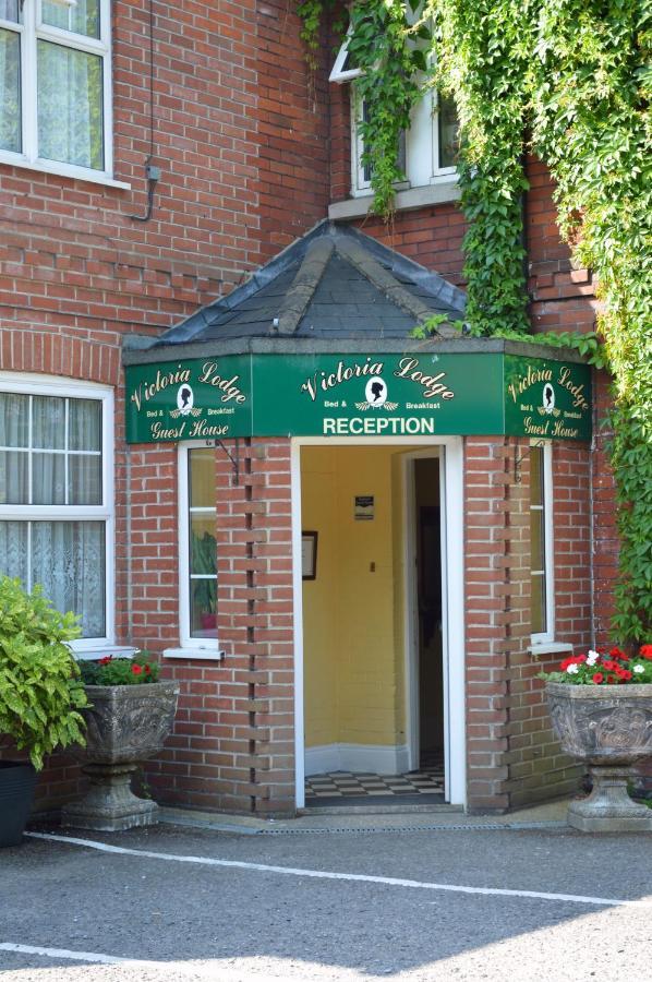 Victoria Lodge Guest House Salisbury Exterior photo